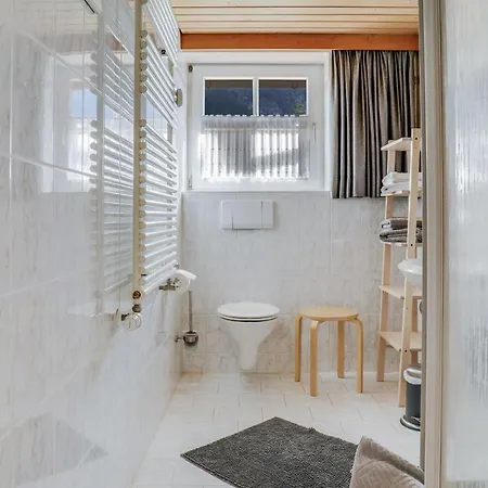 Daire Ferienwohnung Haus Andra 1