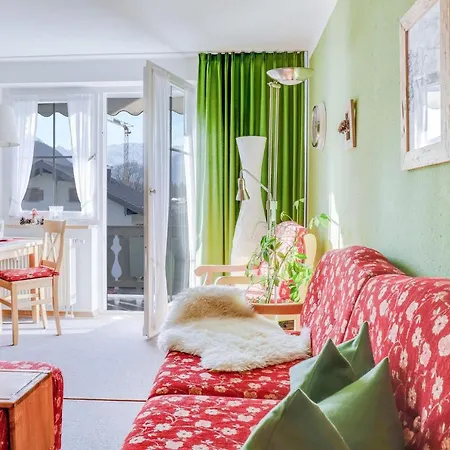 Ferienwohnung Haus Andra 1 Daire