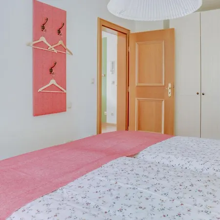 Ferienwohnung Haus Andra 1 Daire