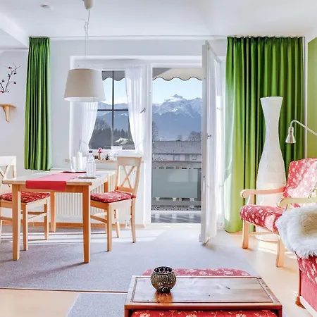 Ferienwohnung Haus Andra 1 Daire